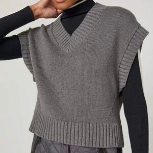 Alp-N-Rock ANR+ Patrice V-Neck Organic Cotton Sweater Vest Size M